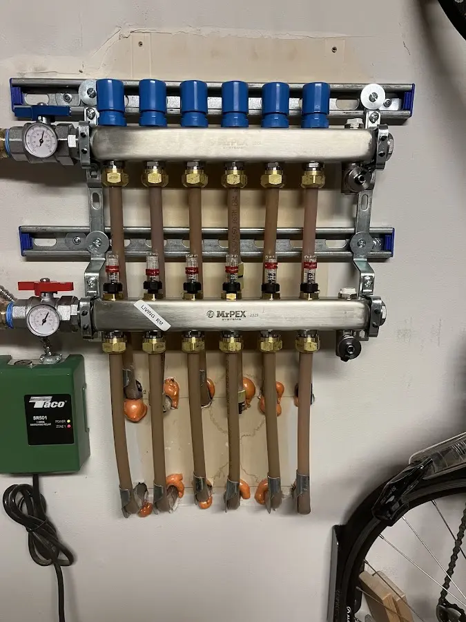 Plumber performing Gas Leak Detection at a residential property in Fort Bliss